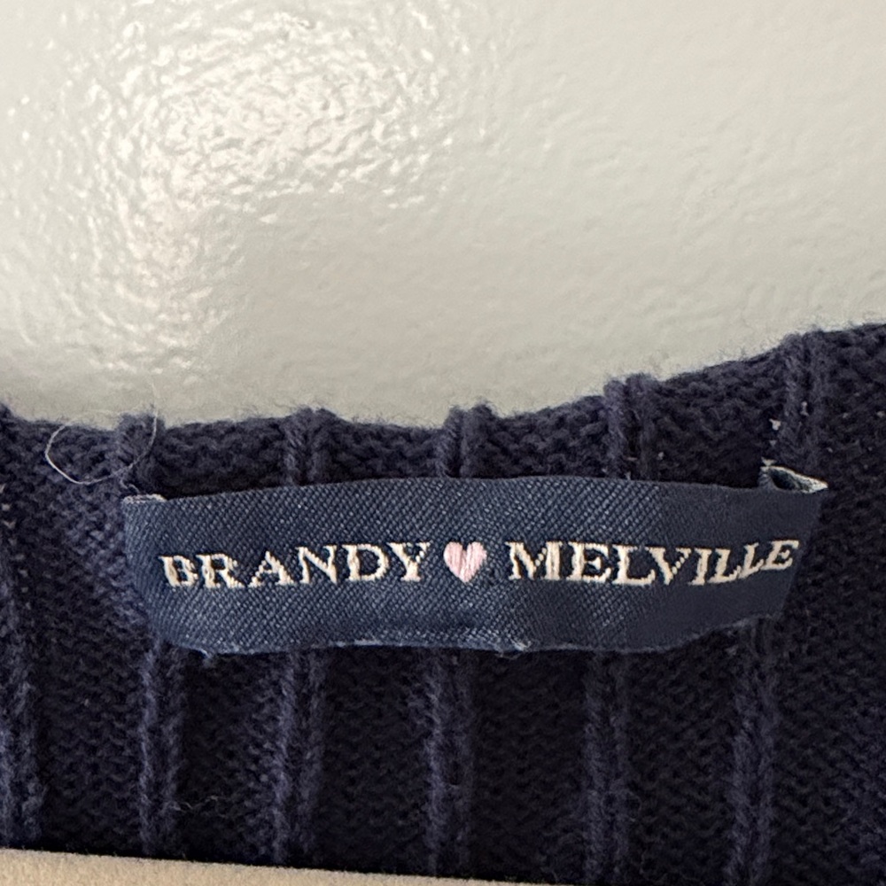 Brandy Melville Navy Top - Picture 2 of 3